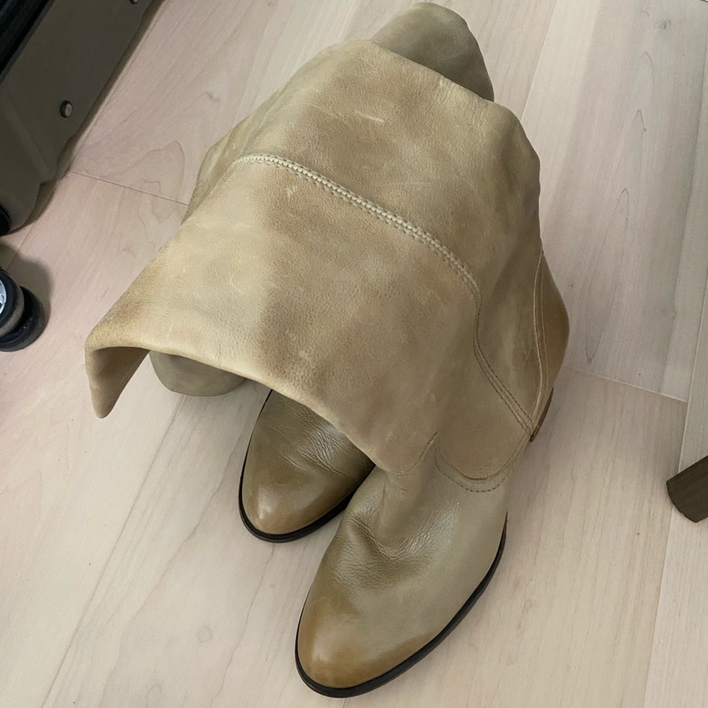 Vince Caminto boots